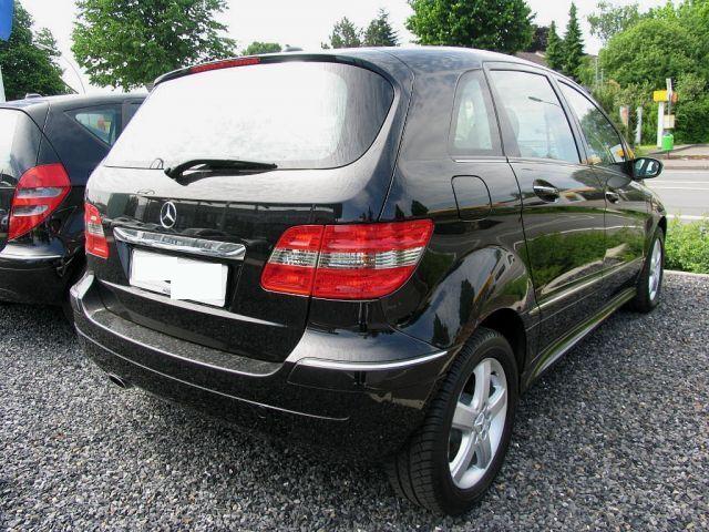 Left Hand Drive MERCEDES B CLASS gallery photo